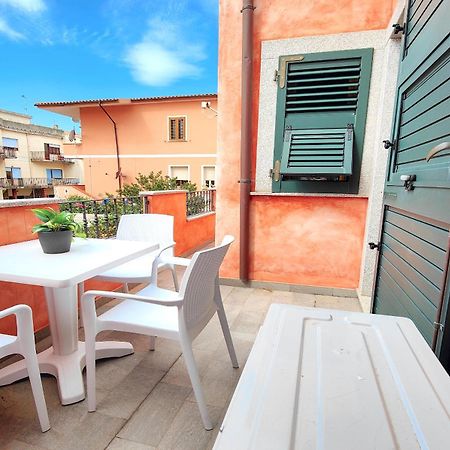 Apartments & Suites Vento Mare Palau Buitenkant foto
