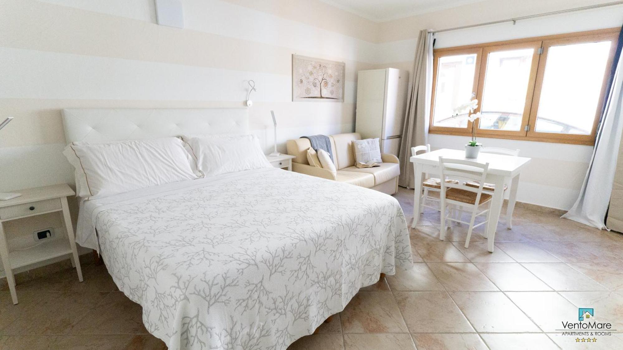 Apartments & Suites Vento Mare Palau Buitenkant foto