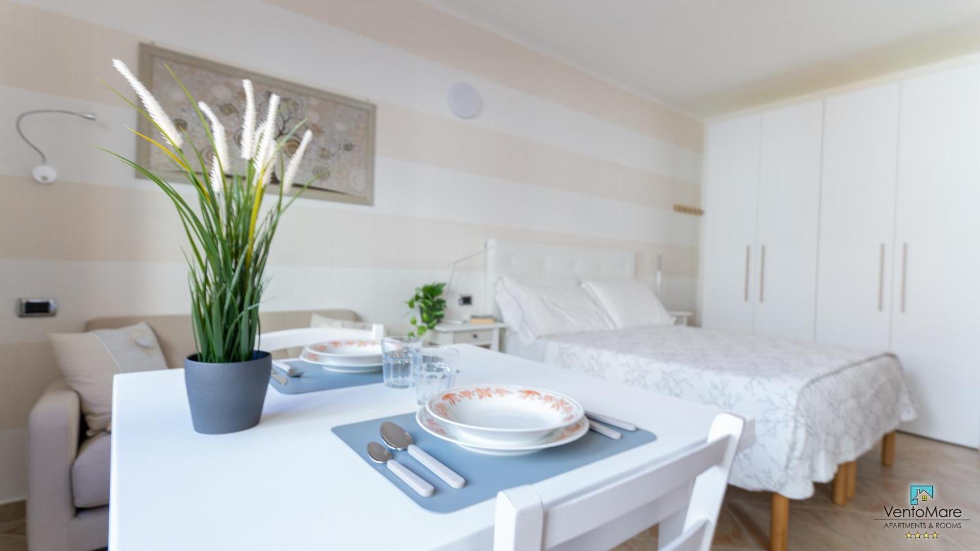 Apartments & Suites Vento Mare Palau Buitenkant foto